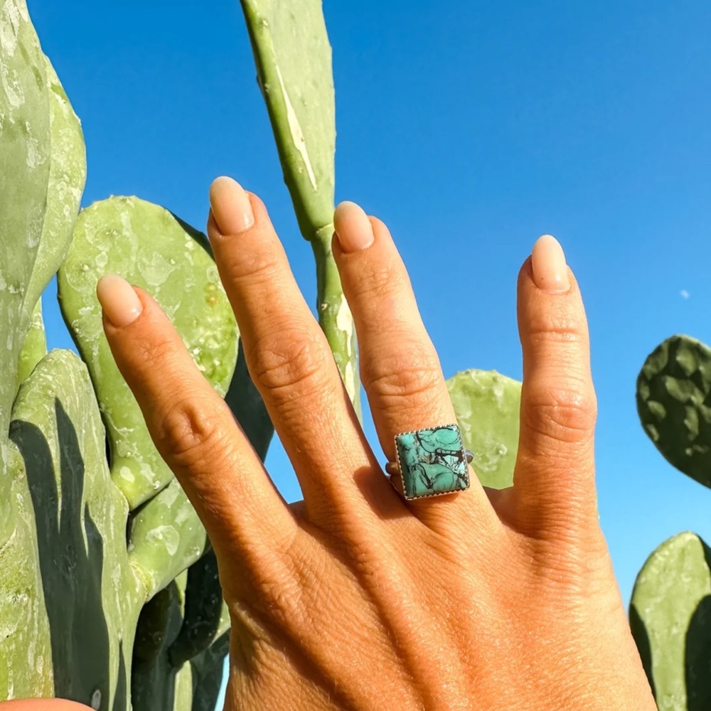 Sterling silver turquoise ring